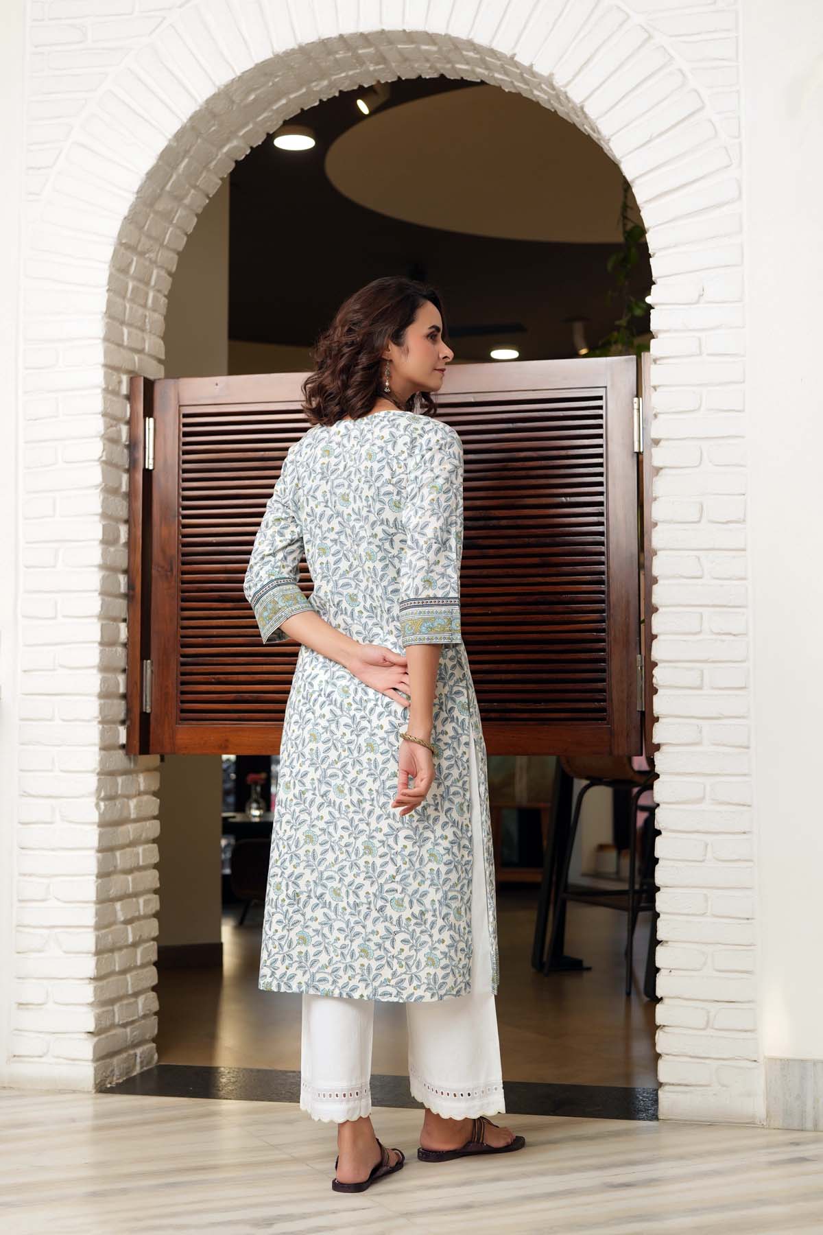 White Straight Fit Kurta In Hand Block Cotton
