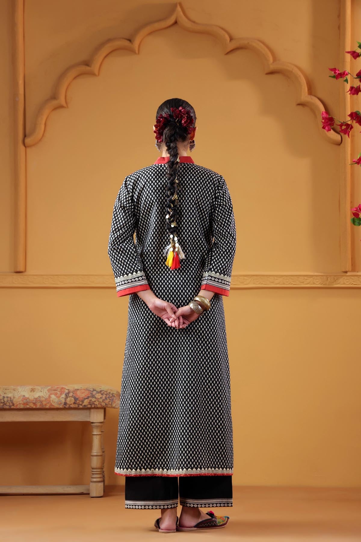 Black Straight Fit Cotton Kurta