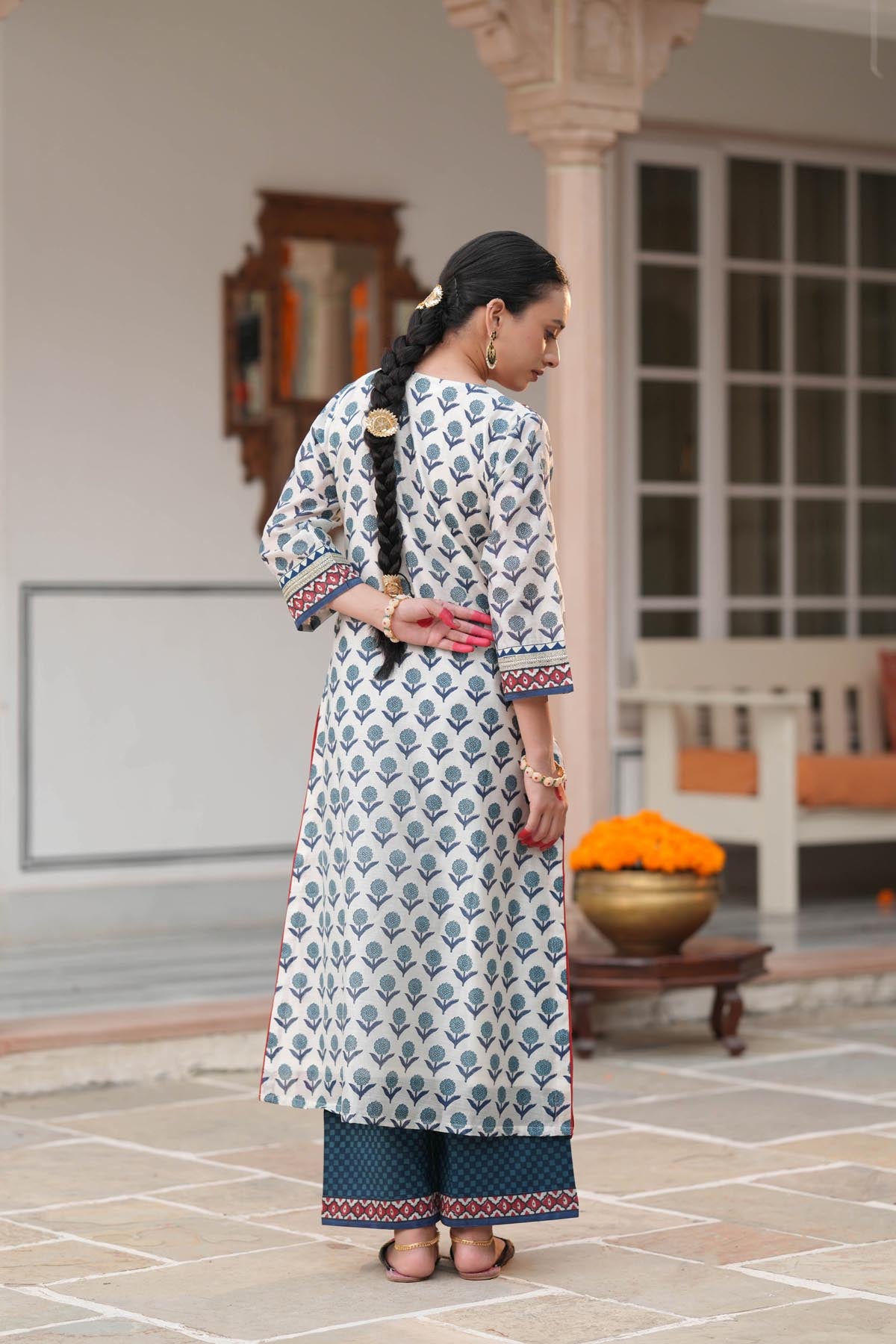 Ivory Printed Chanderi Straight Fit Kurta