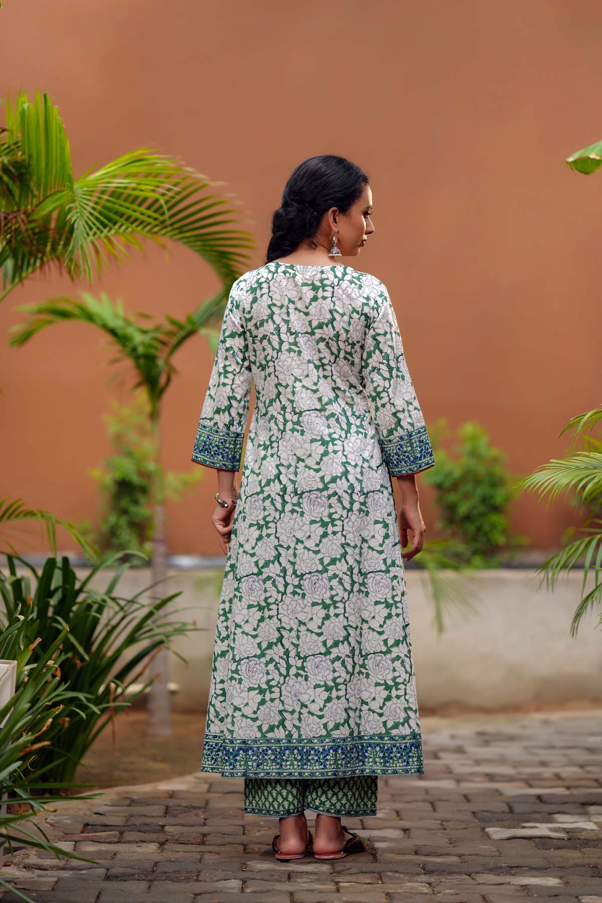 Light Green A-Line Kurta/Pant Set In Handblock Cotton