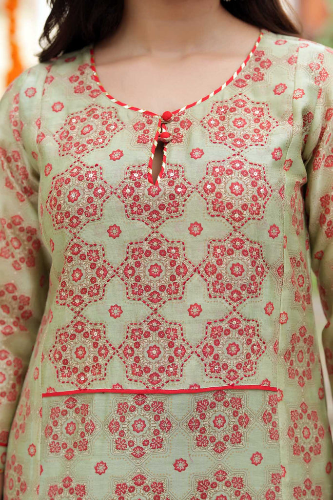 Straight Fit Olive Green Kurta In Printed Chanderi Fabric