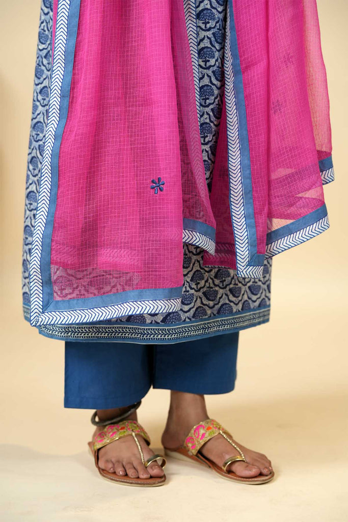 Hot Pink Kotadoriya Dupatta With Fabric Borders