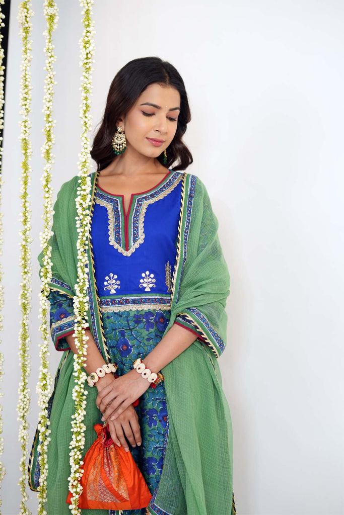 Green Kotadoriya Dupatta With Gota Work
