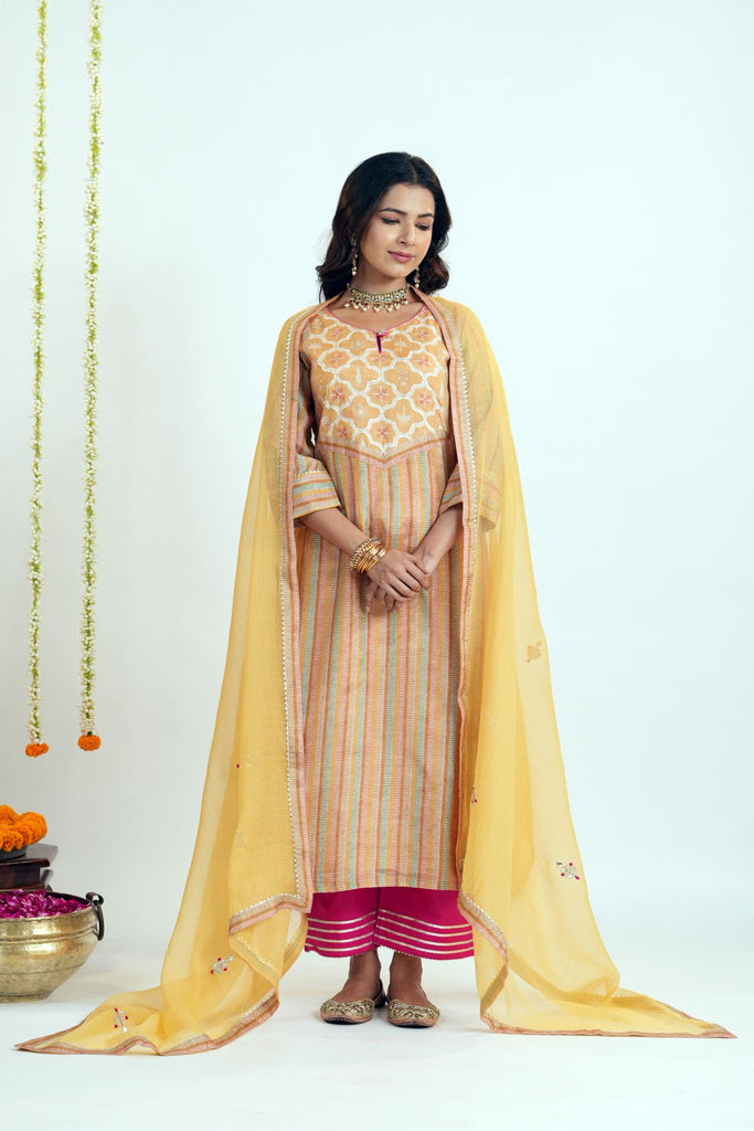 Light Orange Kotadoriya Dupatta With Gota Work