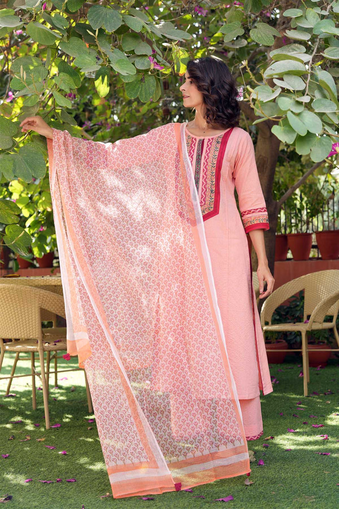 Printed Kotadoriya Dupatta In Peach Color