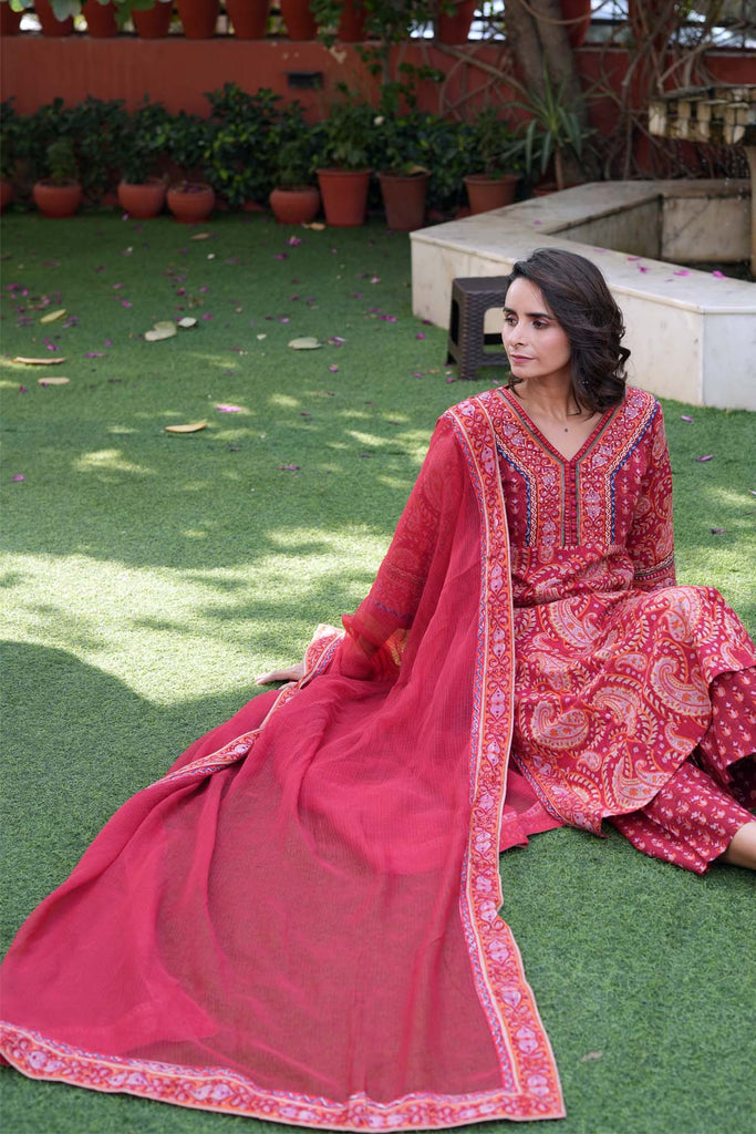 Deep Red Kotadoriya Dupatta With Fabric Borders