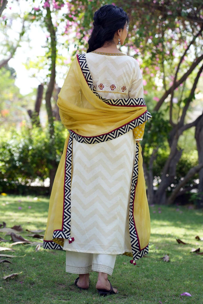 Mustard Kotadoriya Dupatta With Fabric Border