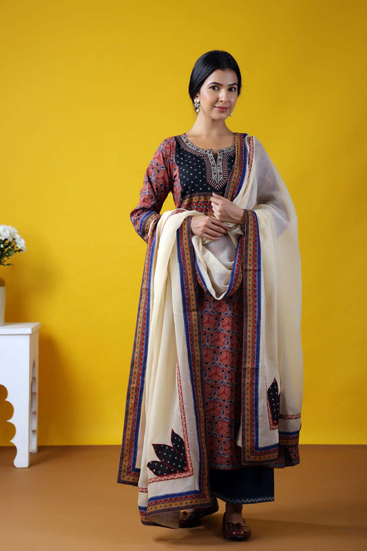 Cream Kotadoriya Dupatta With Applique Work