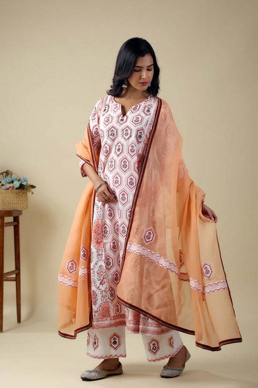 Peach Kotadoriya Dupatta With Applique Work