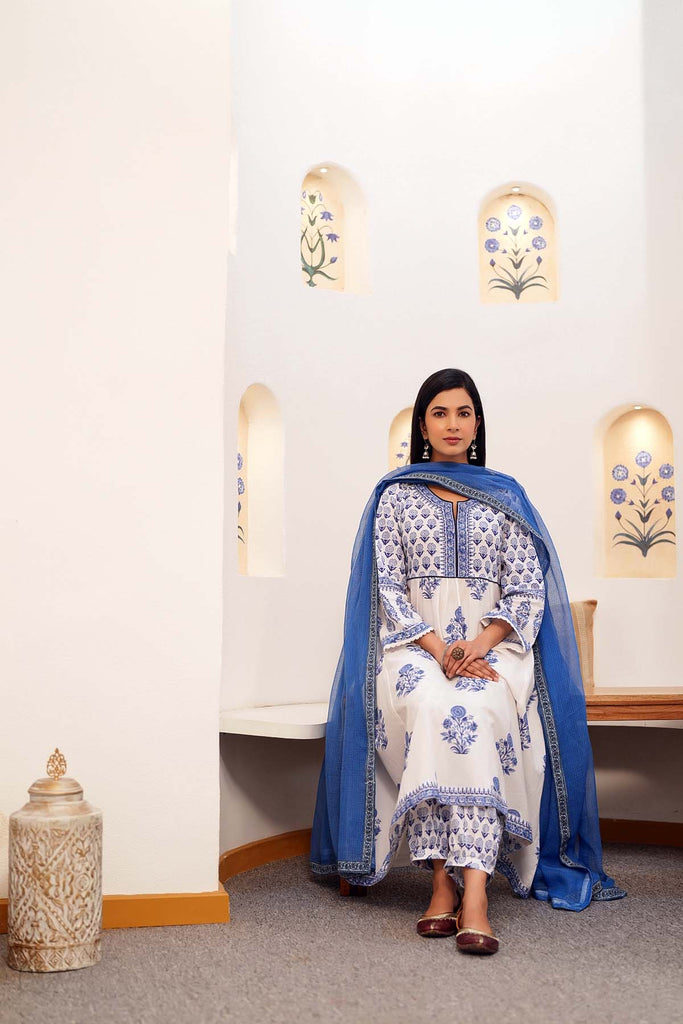 Blue Kotadoriya Dupatta With Fabric Borders