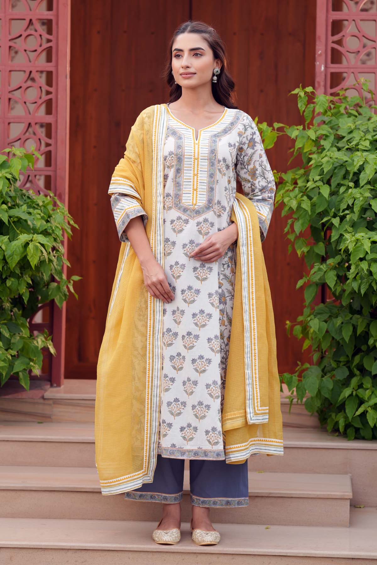 Mustard Yellow Kotadoriya Dupatta With Fabric Borders