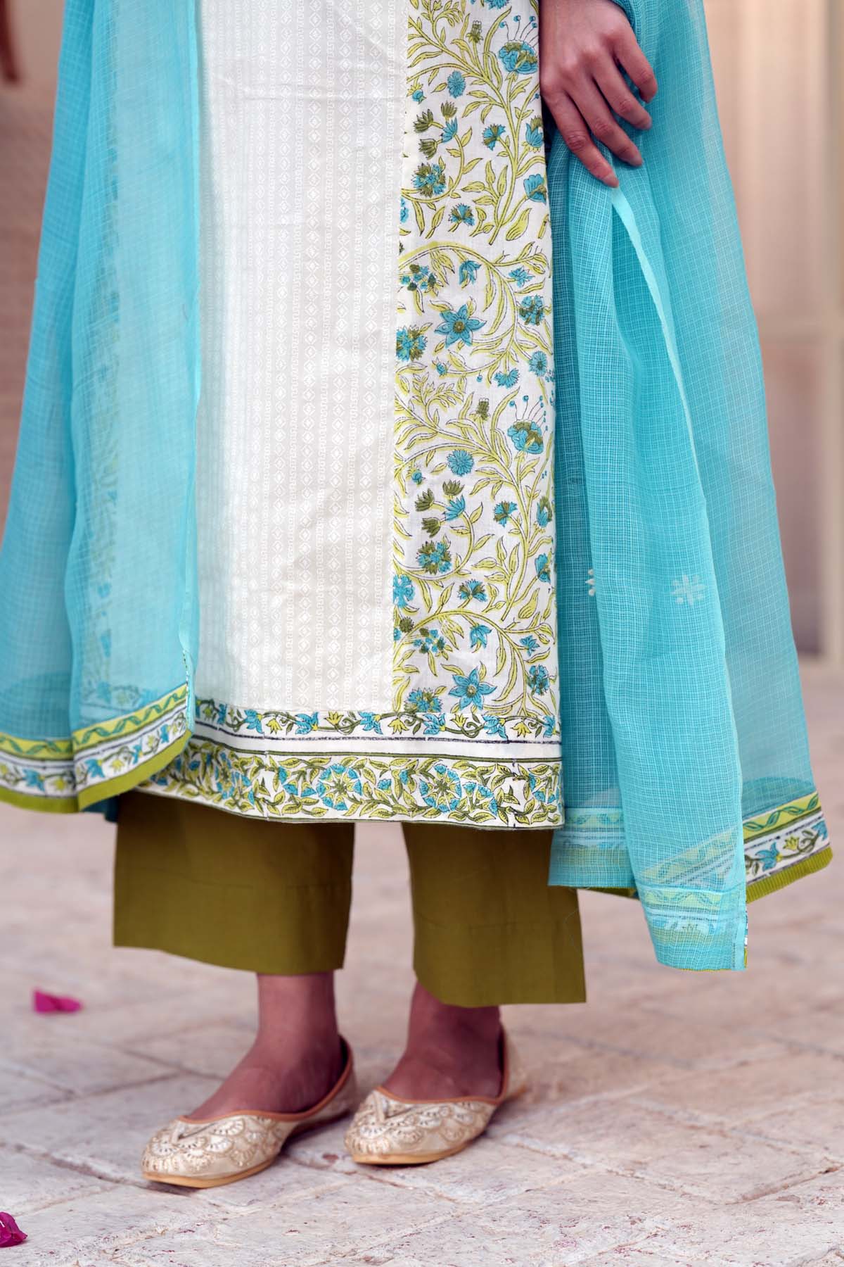 Firozi Kotadoriya Dupatta With Fabric Borders