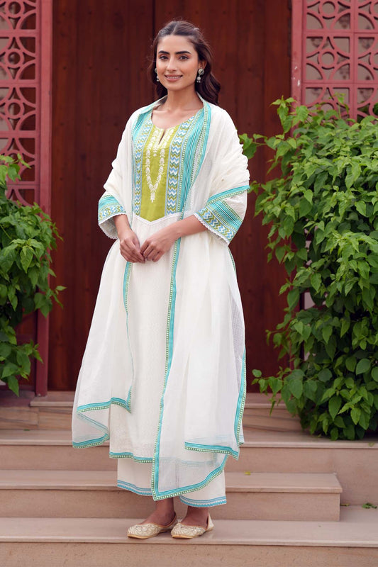White Kotadoriya Dupatta With Fabric Borders