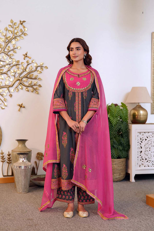 Pink Kotadoriya Dupatta With Fabric Borders