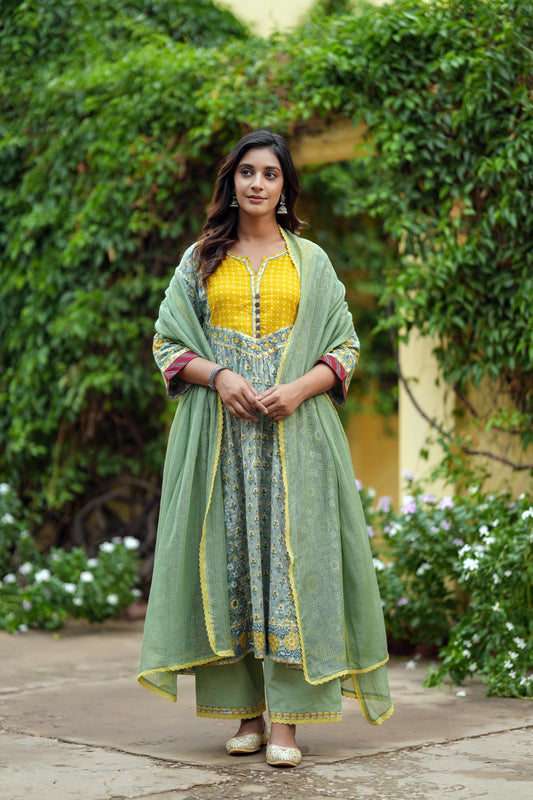Olive Green Kotadoriya Dupatta