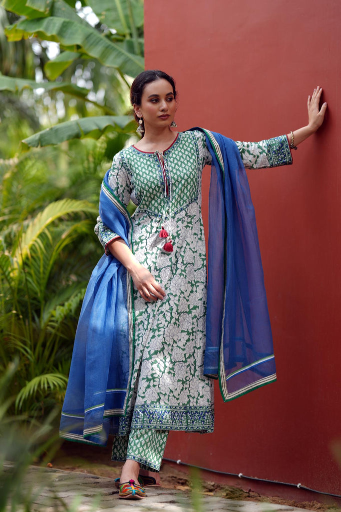 Blue Kotadoriya Dupatta With Fabric Border