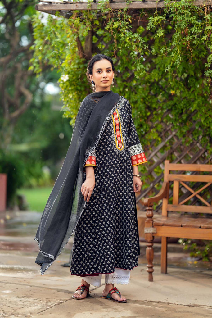 Black Kotadoriya Dupatta With Fabric Border