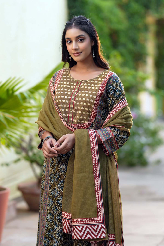 Light Brown Kotadoriya Dupatta With Fabric Border