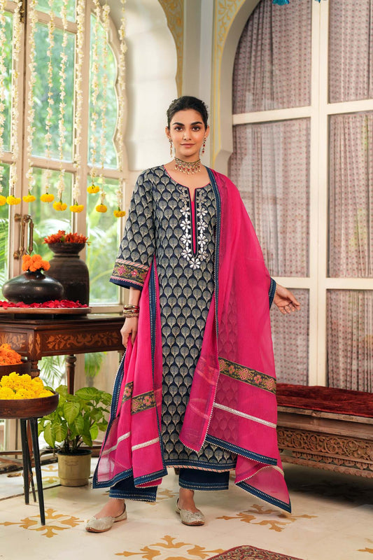 Pink Kotadoriya Dupatta with Gota Work