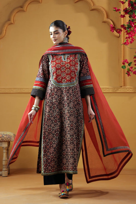 Maroon Kotadoria Dupatta With Fabric Border