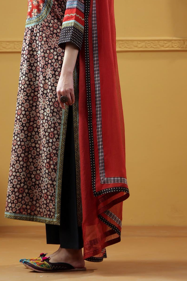 Maroon Kotadoria Dupatta With Fabric Border