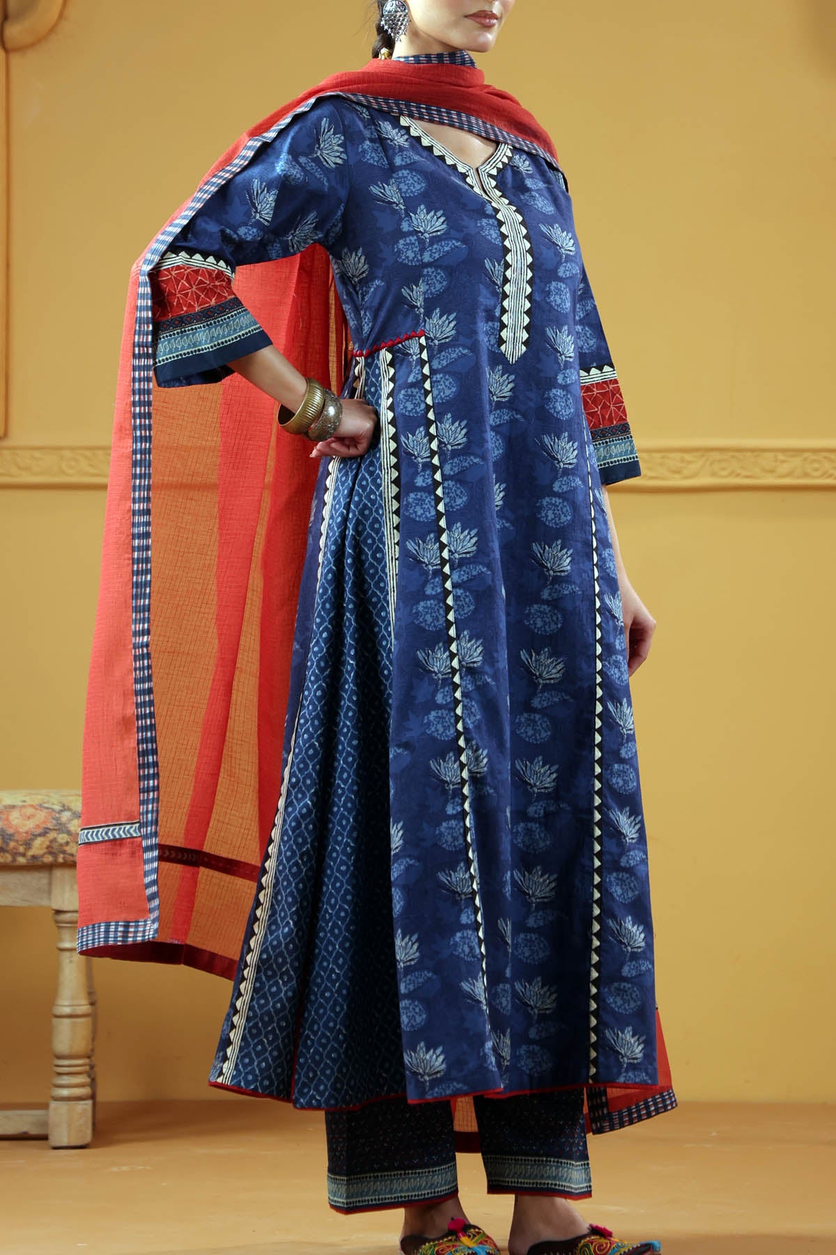 Deep Red Kotadoria Dupatta With Fabric Border