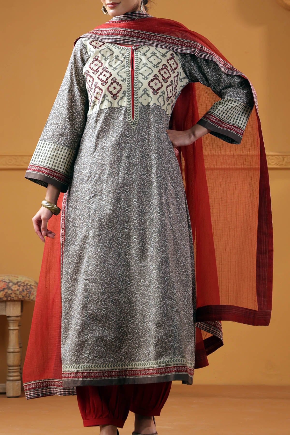 Maroon Kotadoria Dupatta With Fabric Borders