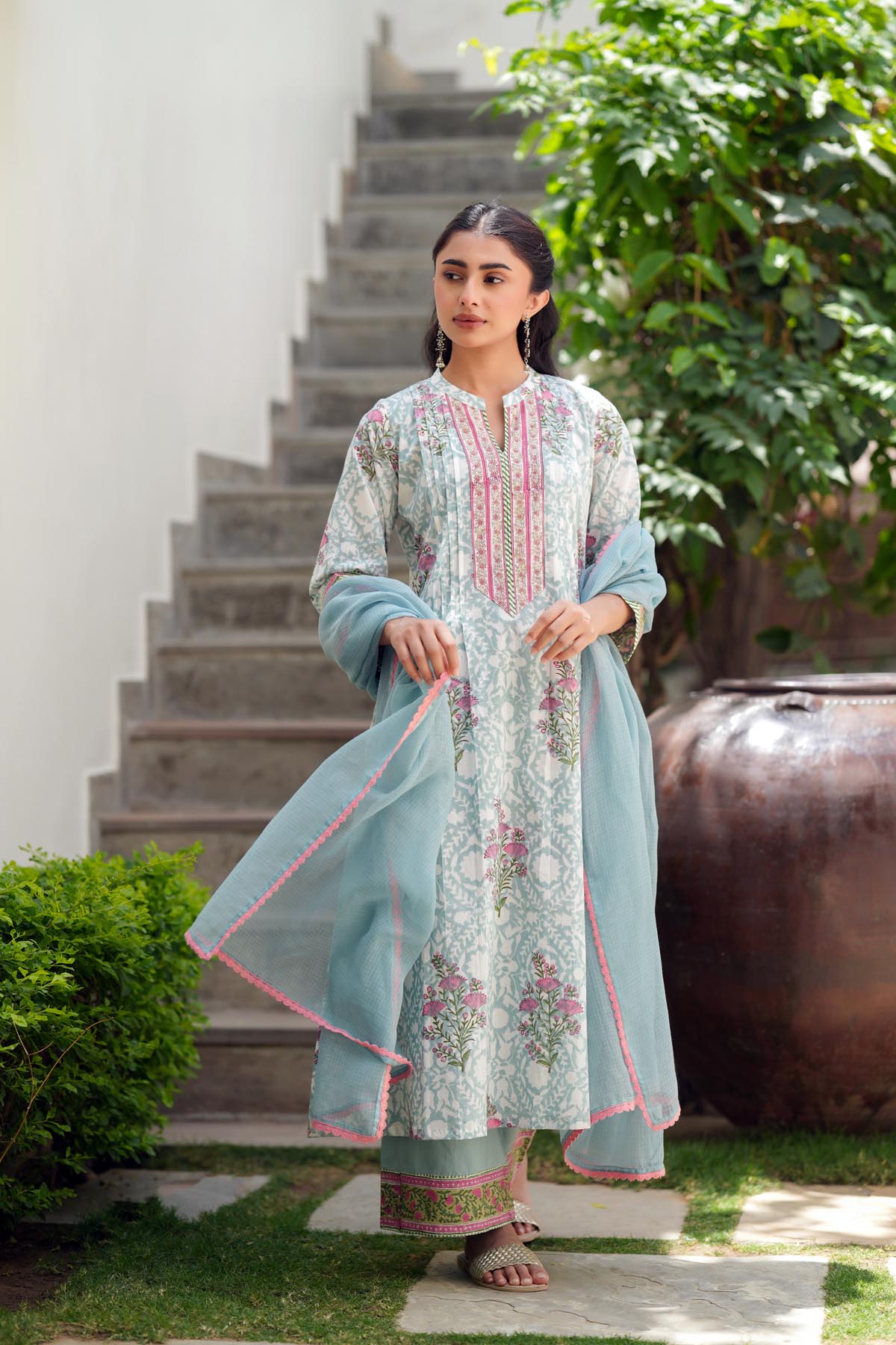 Sea Green Kota Doria Dupatta with Lace
