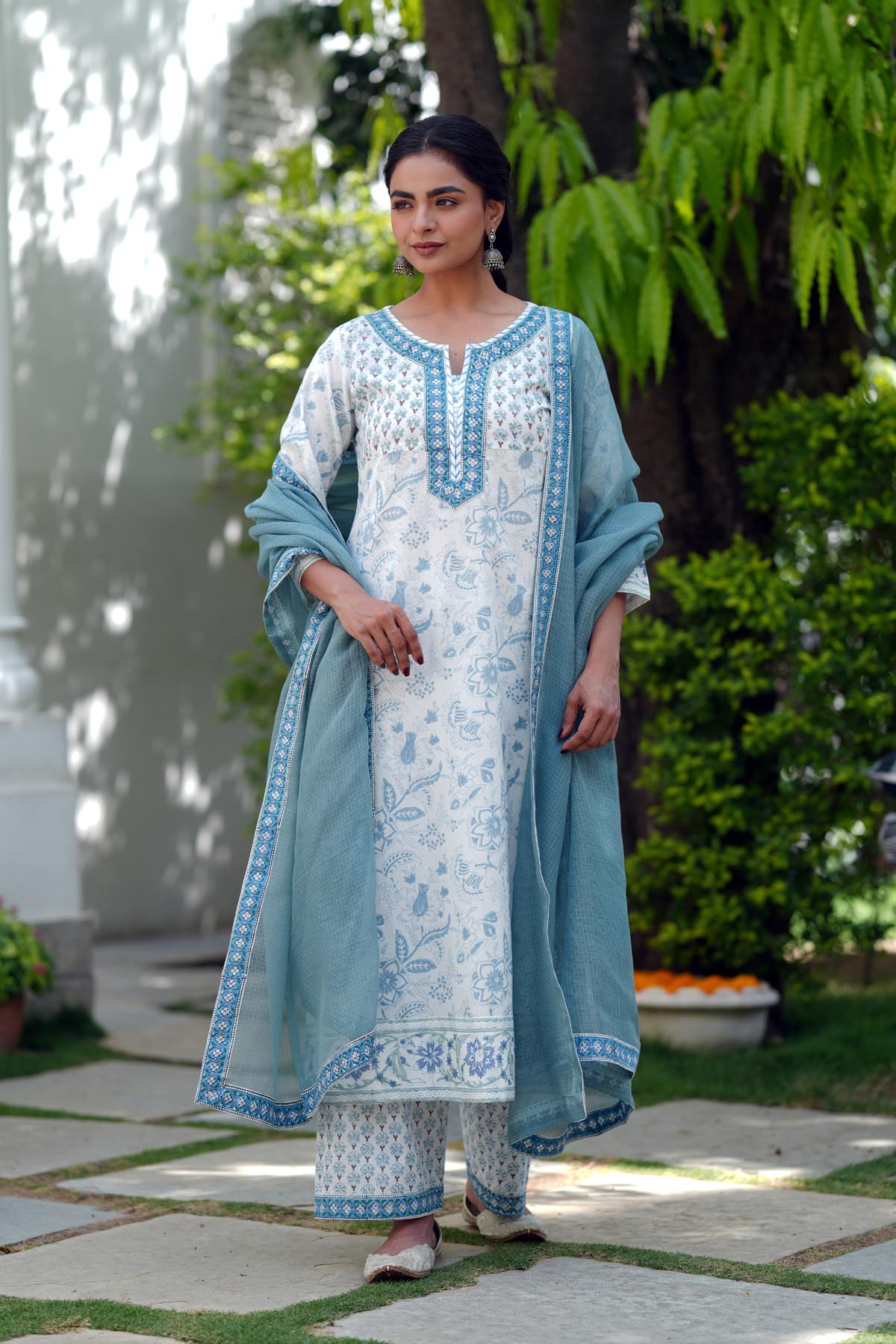Grey Kota Doria Dupatta with Border