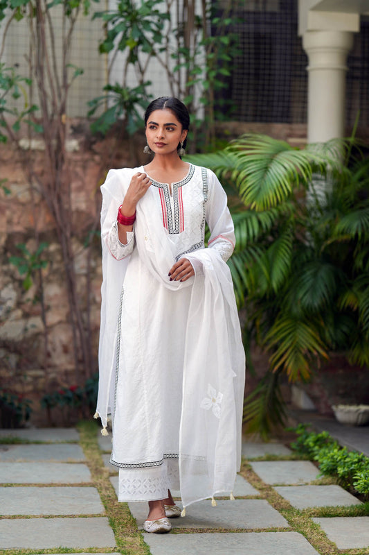White Kota Doria Dupatta With Applique