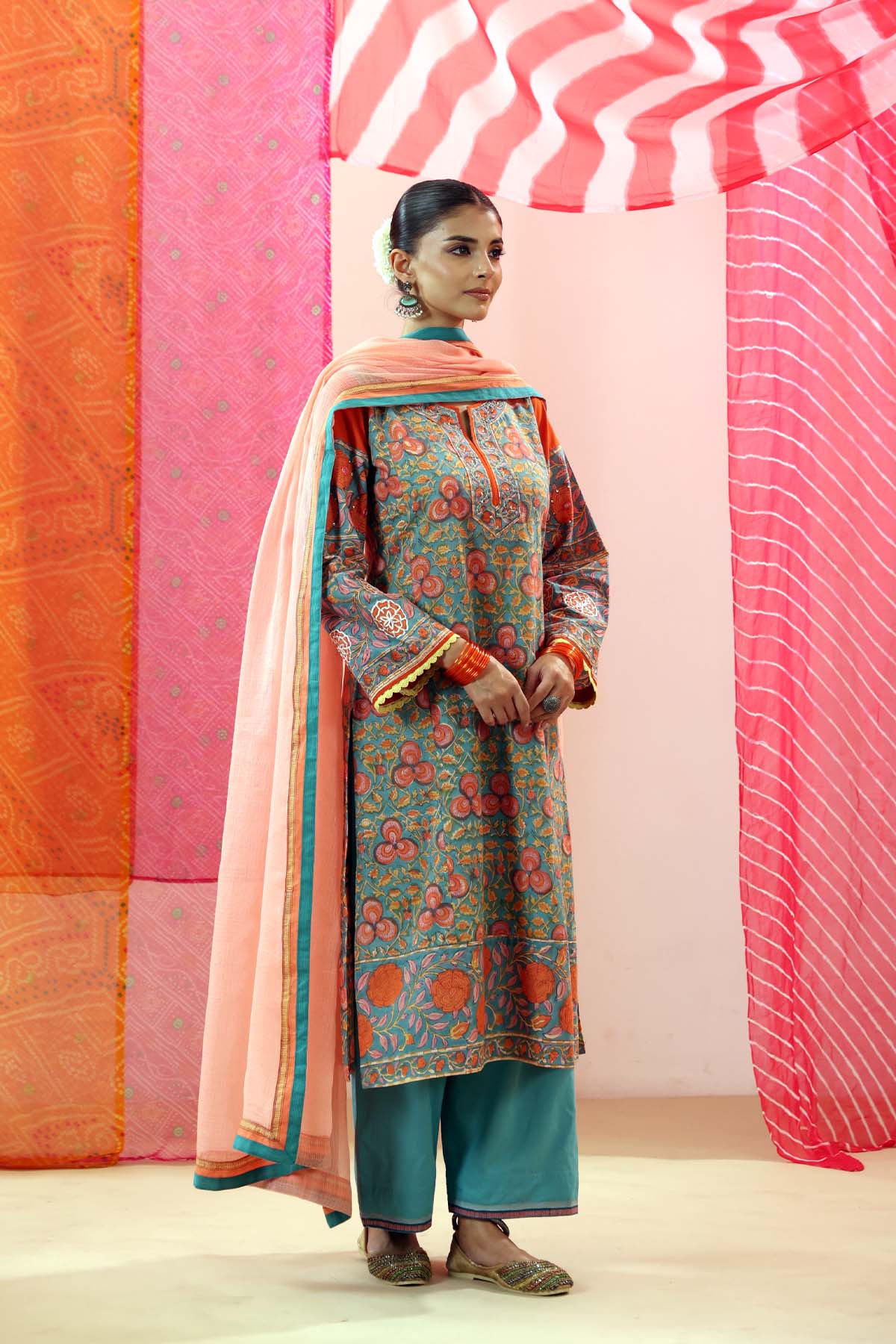 Peach Kota Doria Dupatta with Teal Border