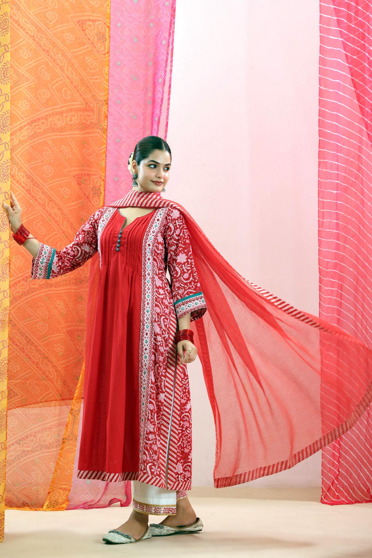 Red Kota Doria Striped Border Dupatta