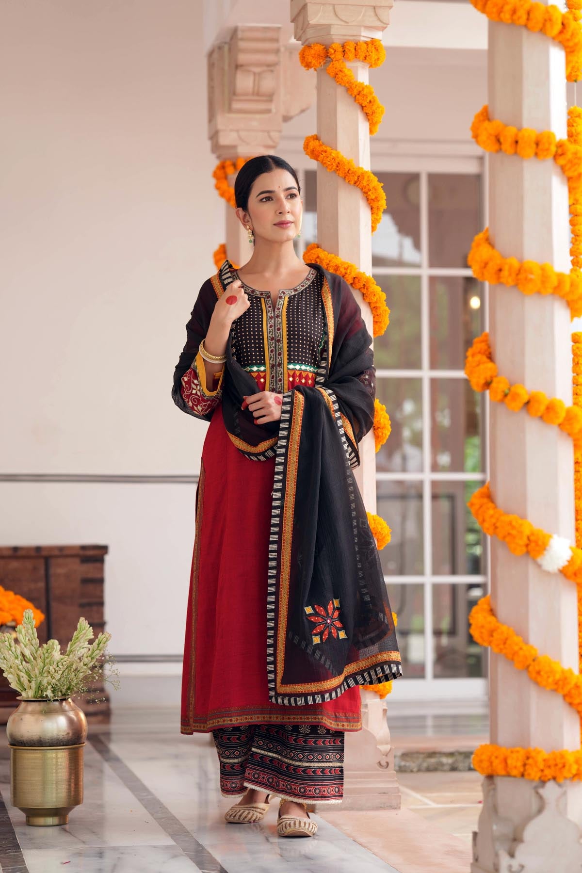 Black Kota Doria Applique Dupatta
