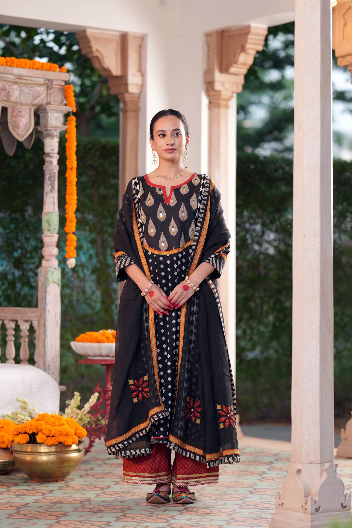 Black Kota Doria Applique Dupatta