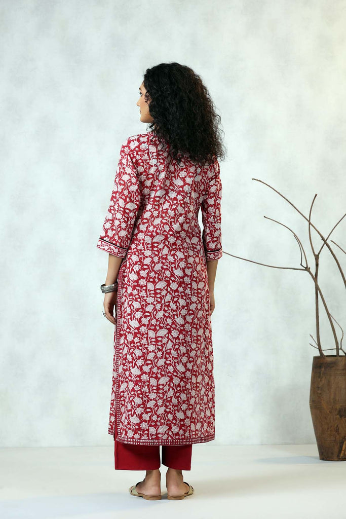 Deep Red Straight Fit Kurta In Mulmul Cotton Fabric