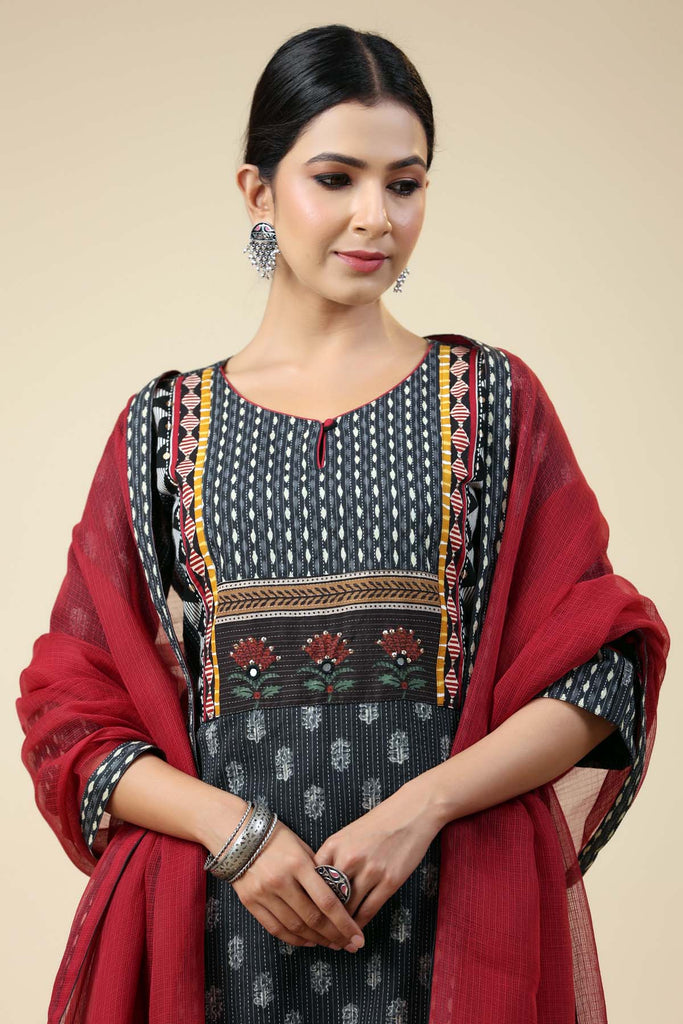 Black Straight Fit Kurta In Kantha Cotton Fabric