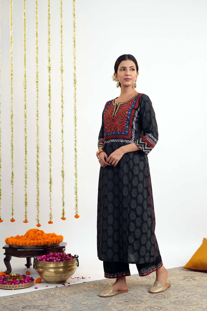 Long Length A-Line Kurta In Black Buti Print