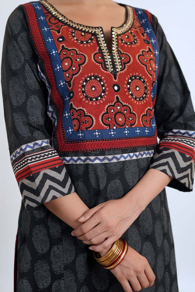 Long Length A-Line Kurta In Black Buti Print