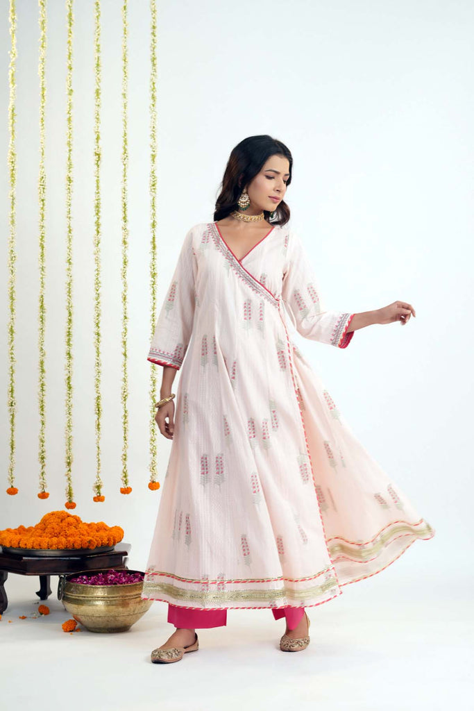 Peach Kalidaar Angrakha Style Kurta In Dobi Cotton