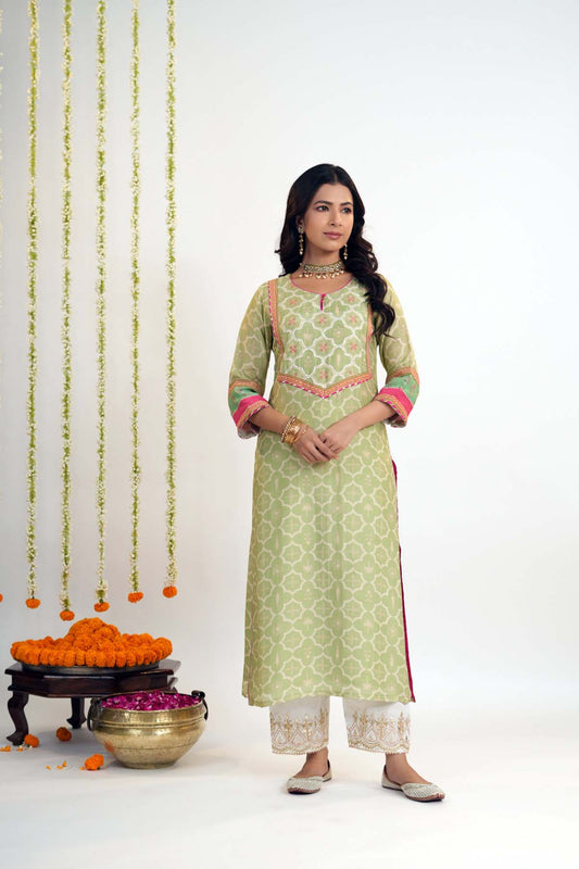 Straight Fit Kurta In Mint Green Modaal Silk Fabric
