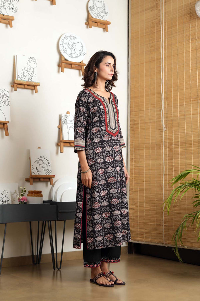 Straight Fit Long Length Kurta In Bagru Print