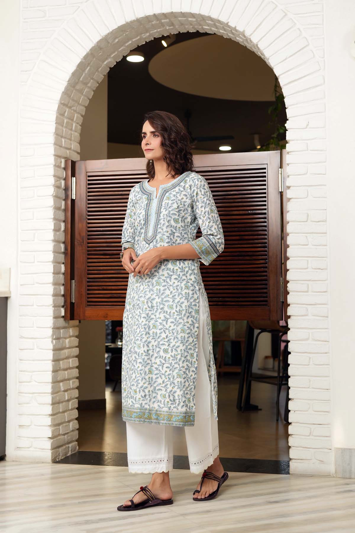 White Straight Fit Kurta In Hand Block Cotton