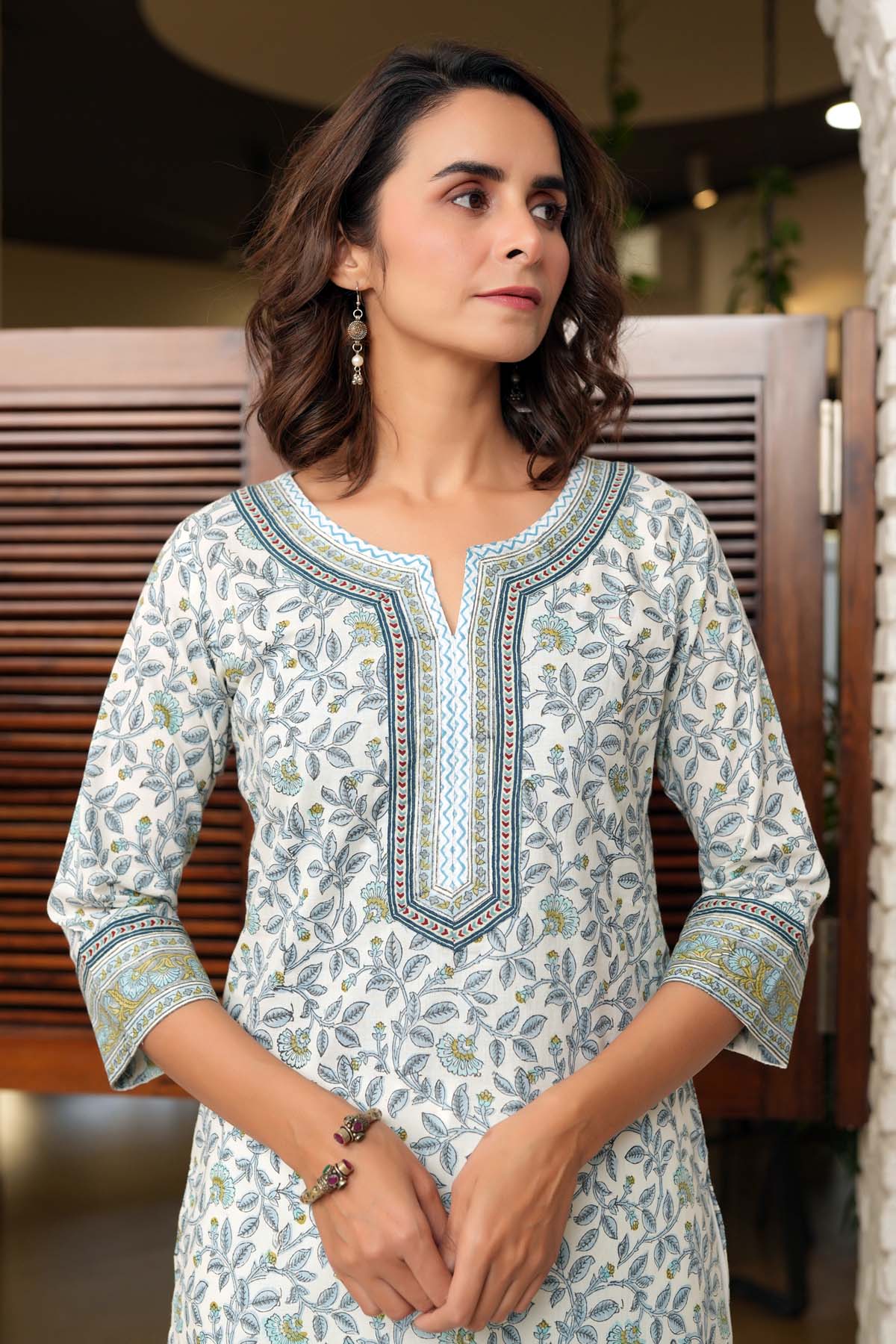 White Straight Fit Kurta In Hand Block Cotton