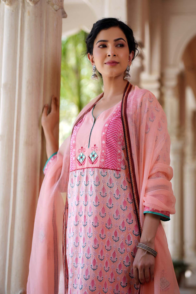 Peach Straight Fit Long Length Kurta In Hand Block Cotton