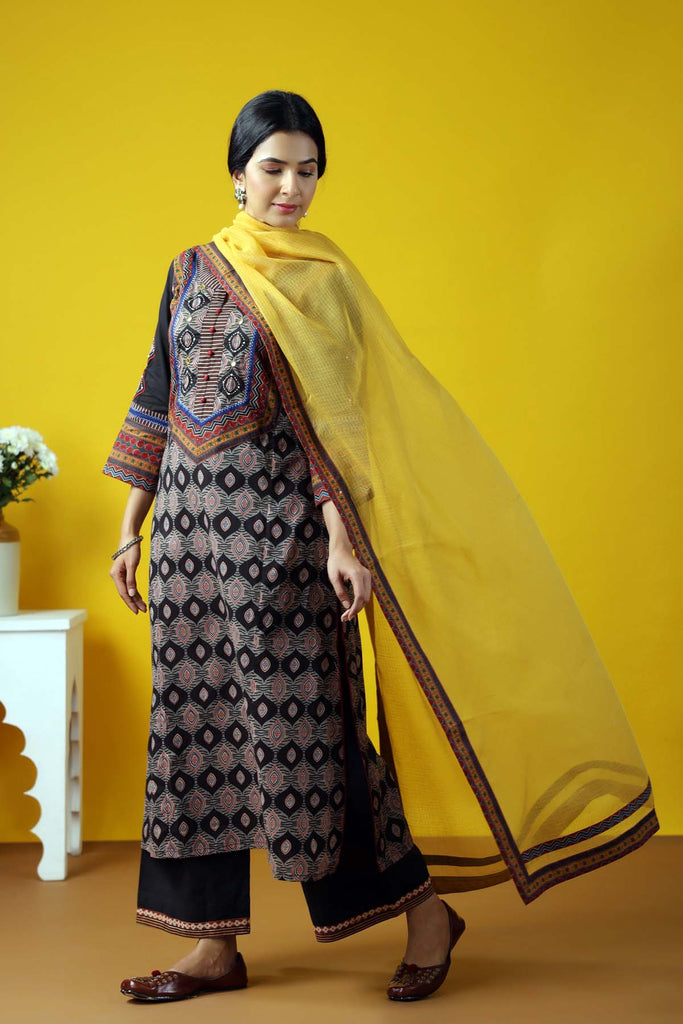 Long Length Straight Fit Kurta In Black Base Color