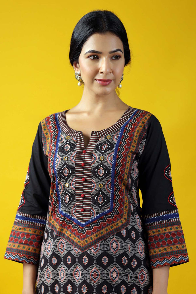Long Length Straight Fit Kurta In Black Base Color