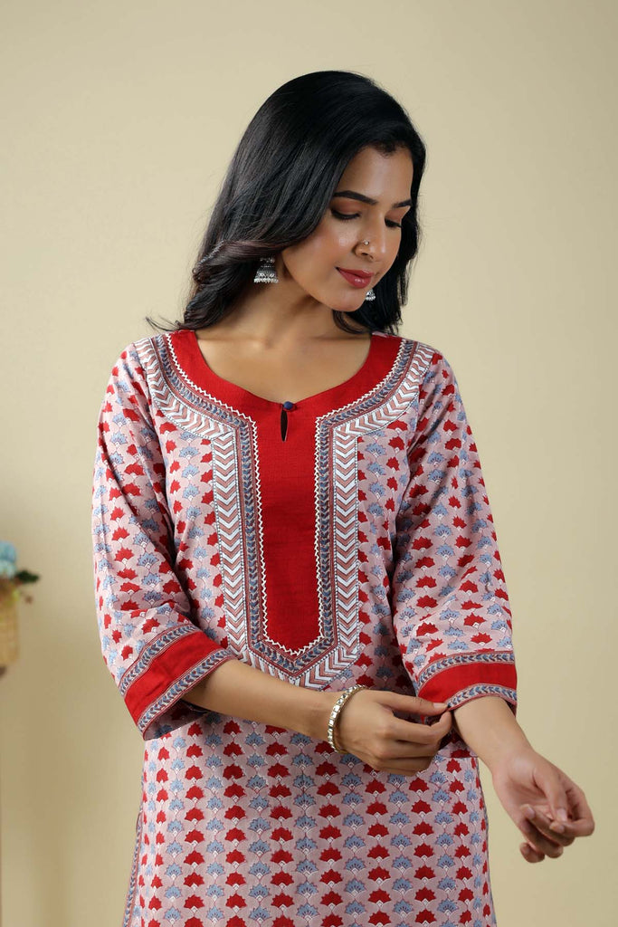Straight Fit Onion Red Kurta In Handblock Cotton