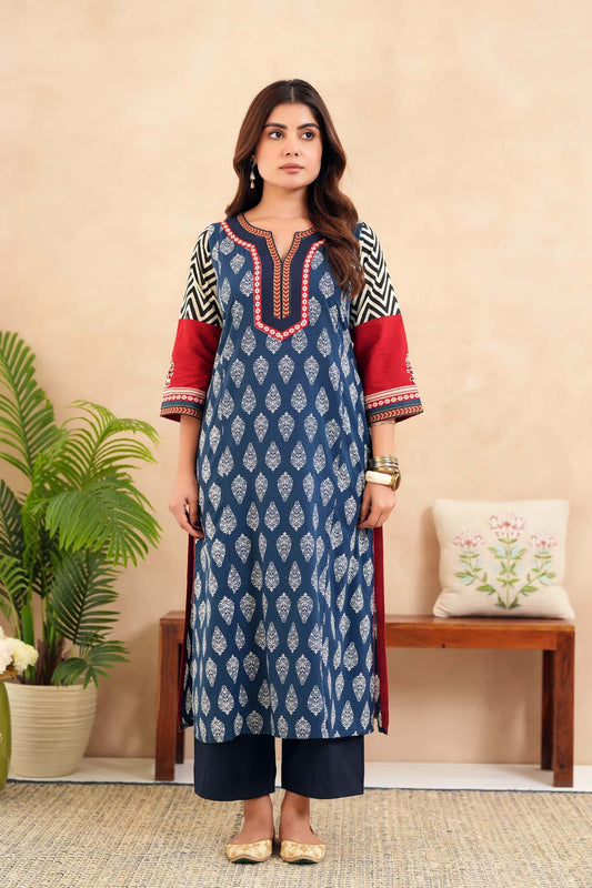 Navy Blue Straight Fit Kurta In Cotton Fabric