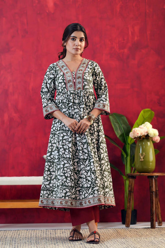 Dark Mehndi Green Kurta In Hand Block Cotton