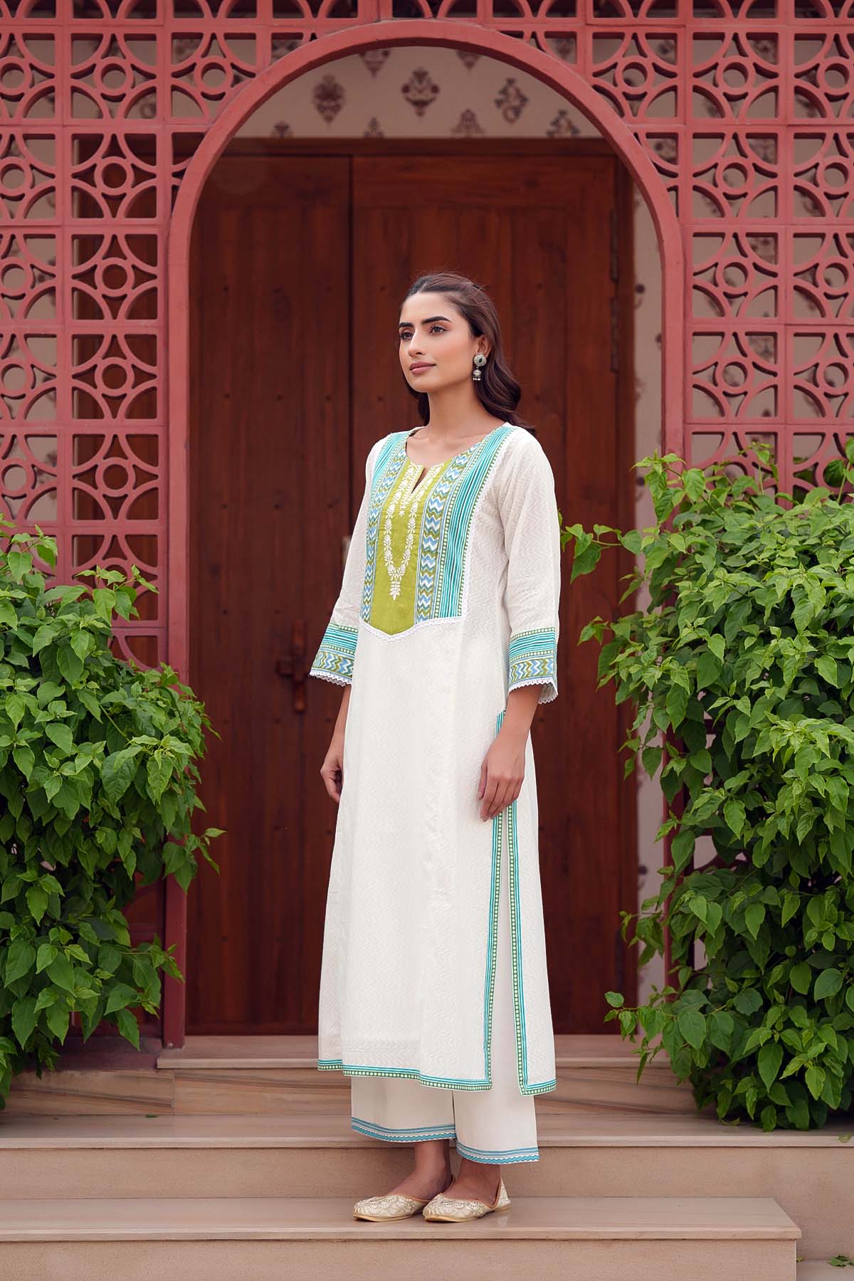 A-Line Off White Kurta In Dobby Cotton